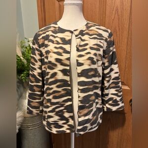 EAST 5th Woman’s  Leopard Print Polyester Blend Lined Blazer/Jacket Size L
EUC